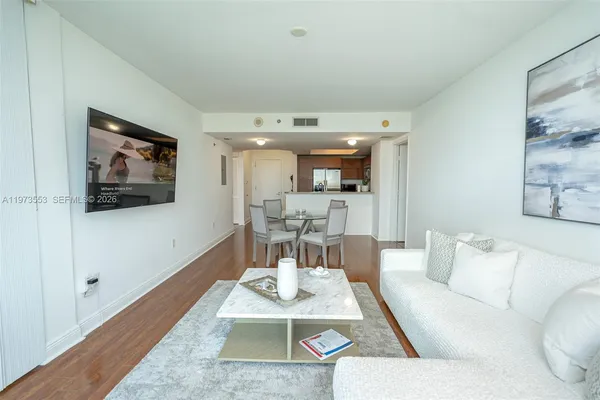 $3,000 | 2641 North Flamingo Road, Unit 1603N, Sunrise, FL 33323