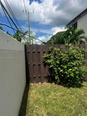 $4,750 | 20828 Northeast 2nd Court, Miami, FL 33179