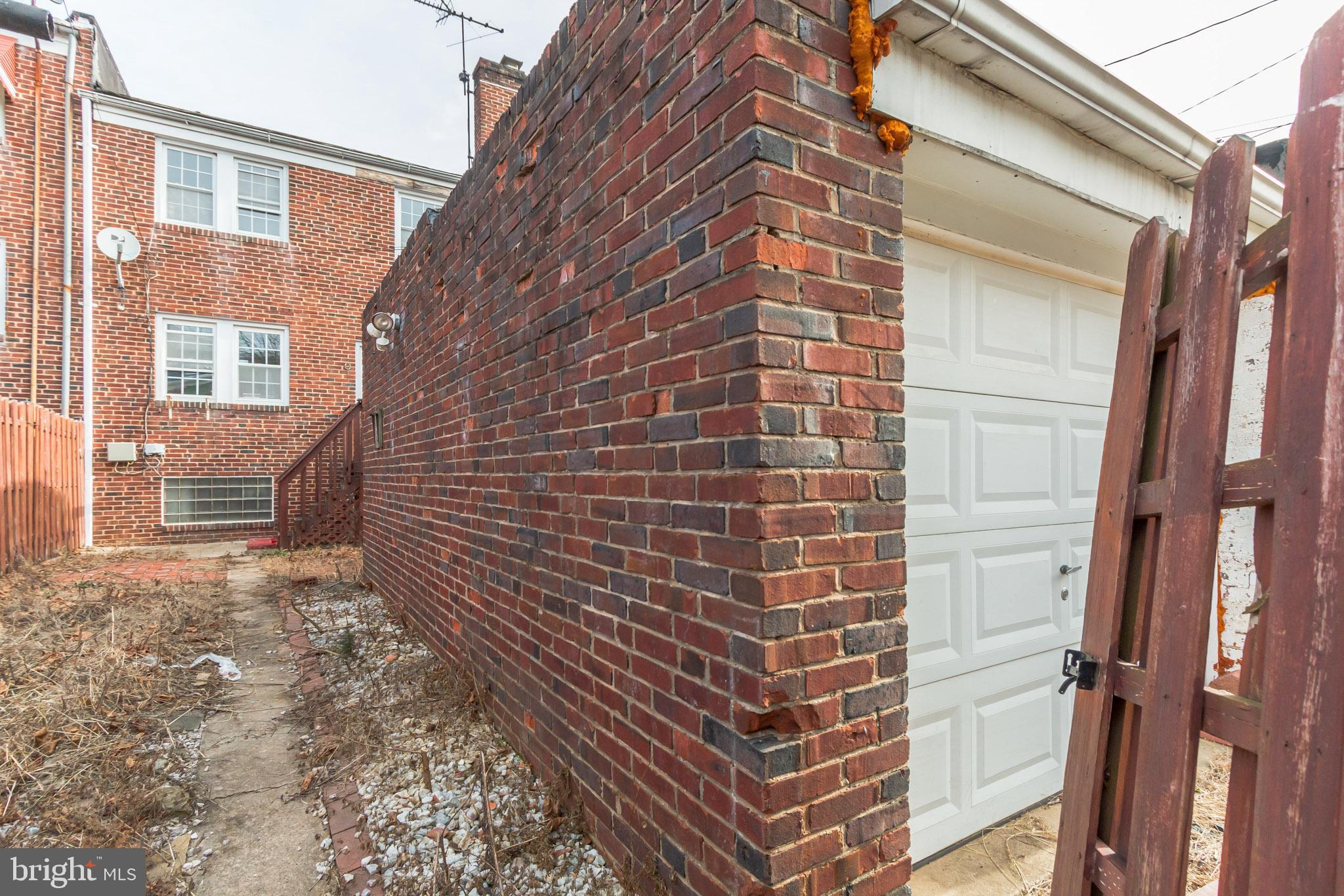 416 Overbrook Road Baltimore, MD 21228 - Photo 8 of 25