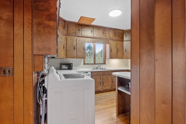 $625,000 | 548 Fletcher Street, Lowell, MA 01854