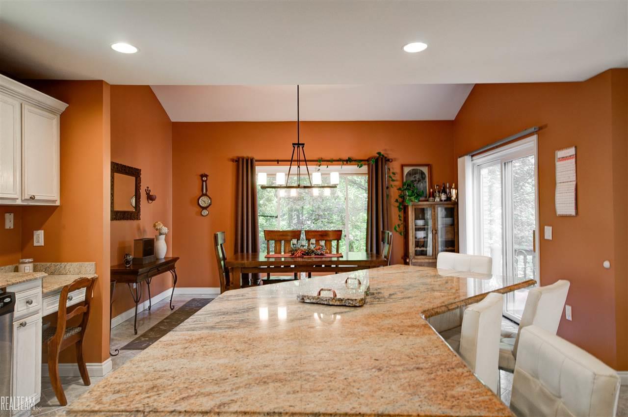 921 Dakota Rochester Hills, MI 48307 - Photo 11 of 46