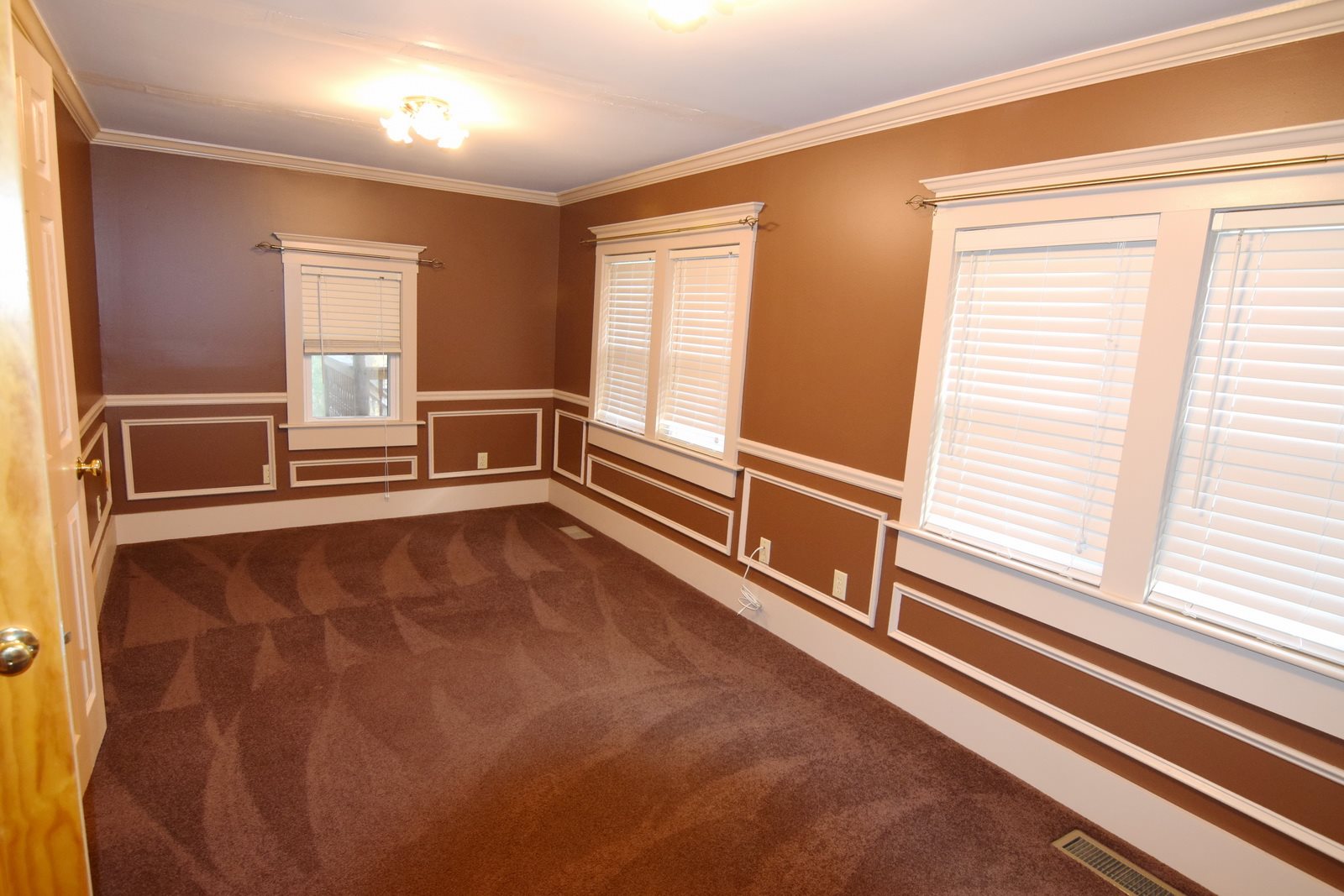 115 Parker Road Whitefield, NH 03598 - Photo 14 of 26