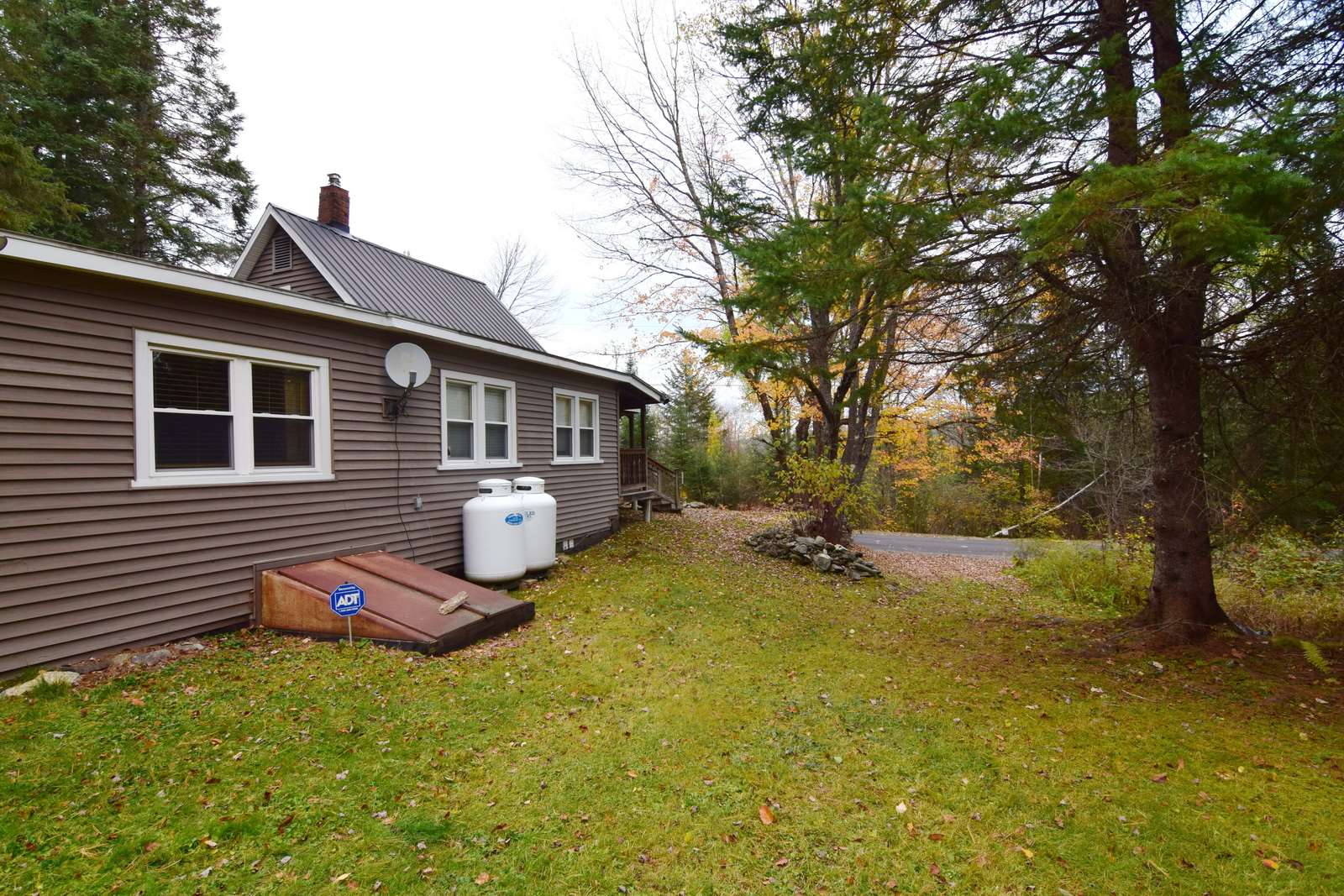 115 Parker Road Whitefield, NH 03598 - Photo 22 of 26