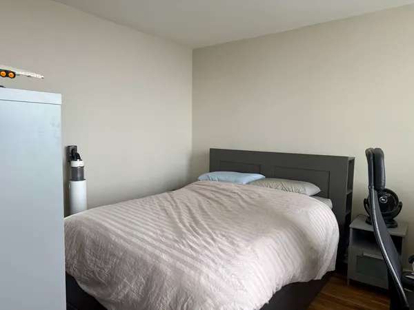$2,300 | 655 West Irving Park Road, Unit 5407, Chicago, IL 60613
