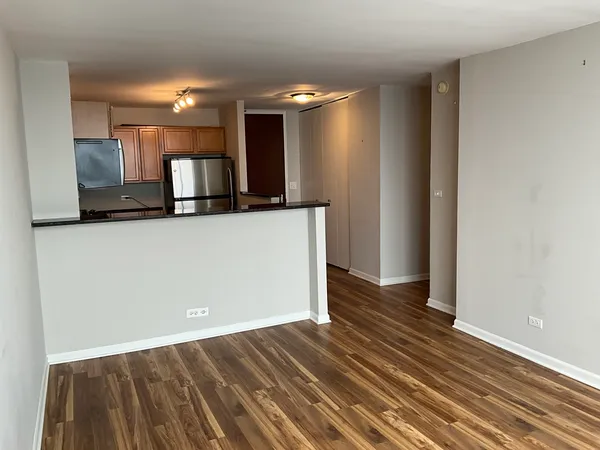 $2,300 | 655 West Irving Park Road, Unit 5407, Chicago, IL 60613