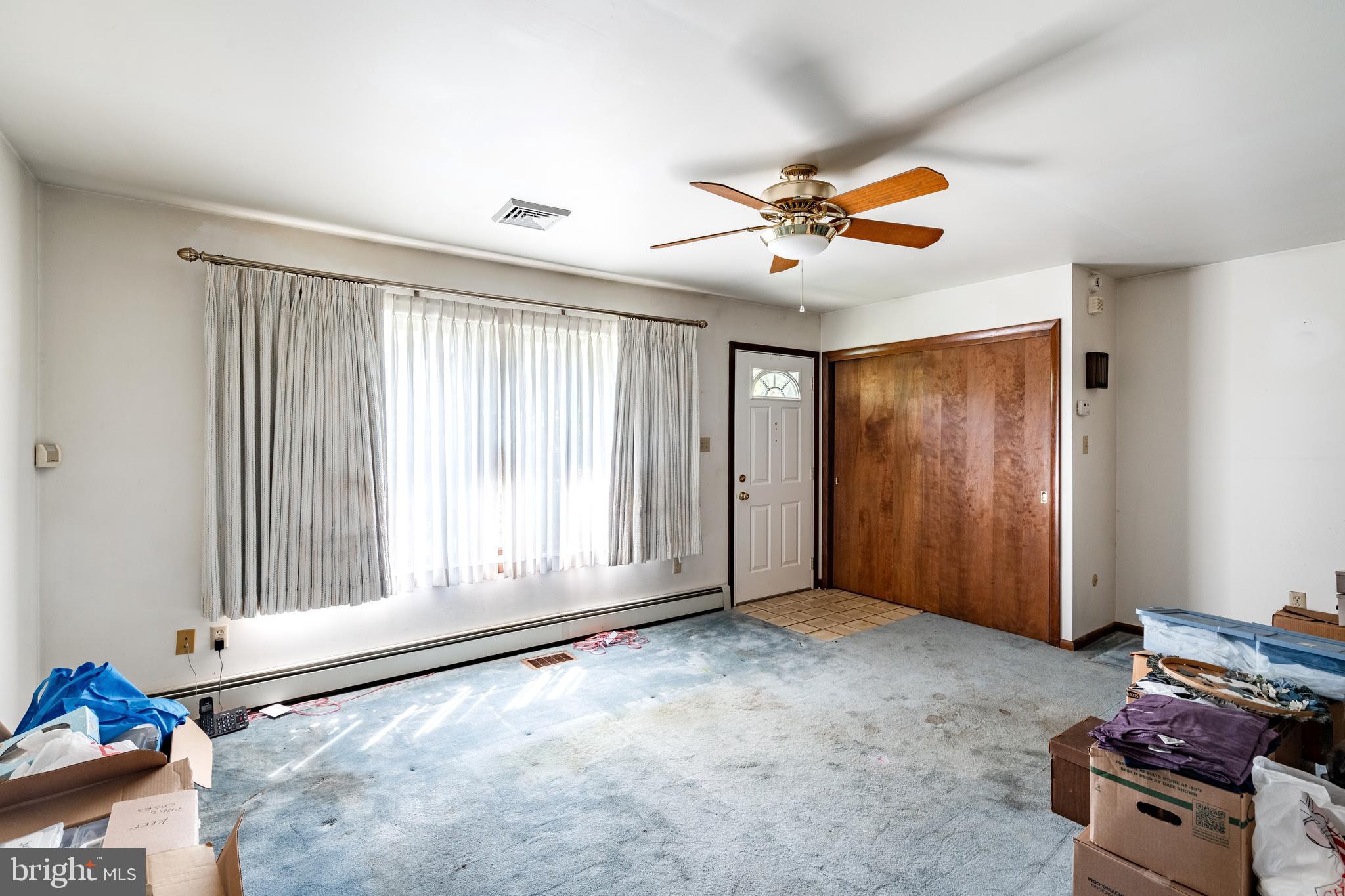 300 Angora Road Reading, PA 19602 - Photo 2 of 11