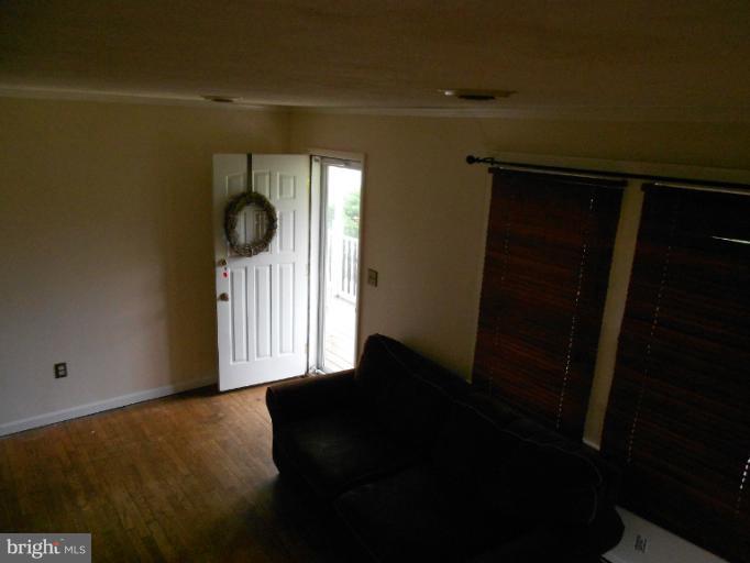 2036 Conowingo Road Rising Sun, MD 21911 - Photo 7 of 27 Living Room