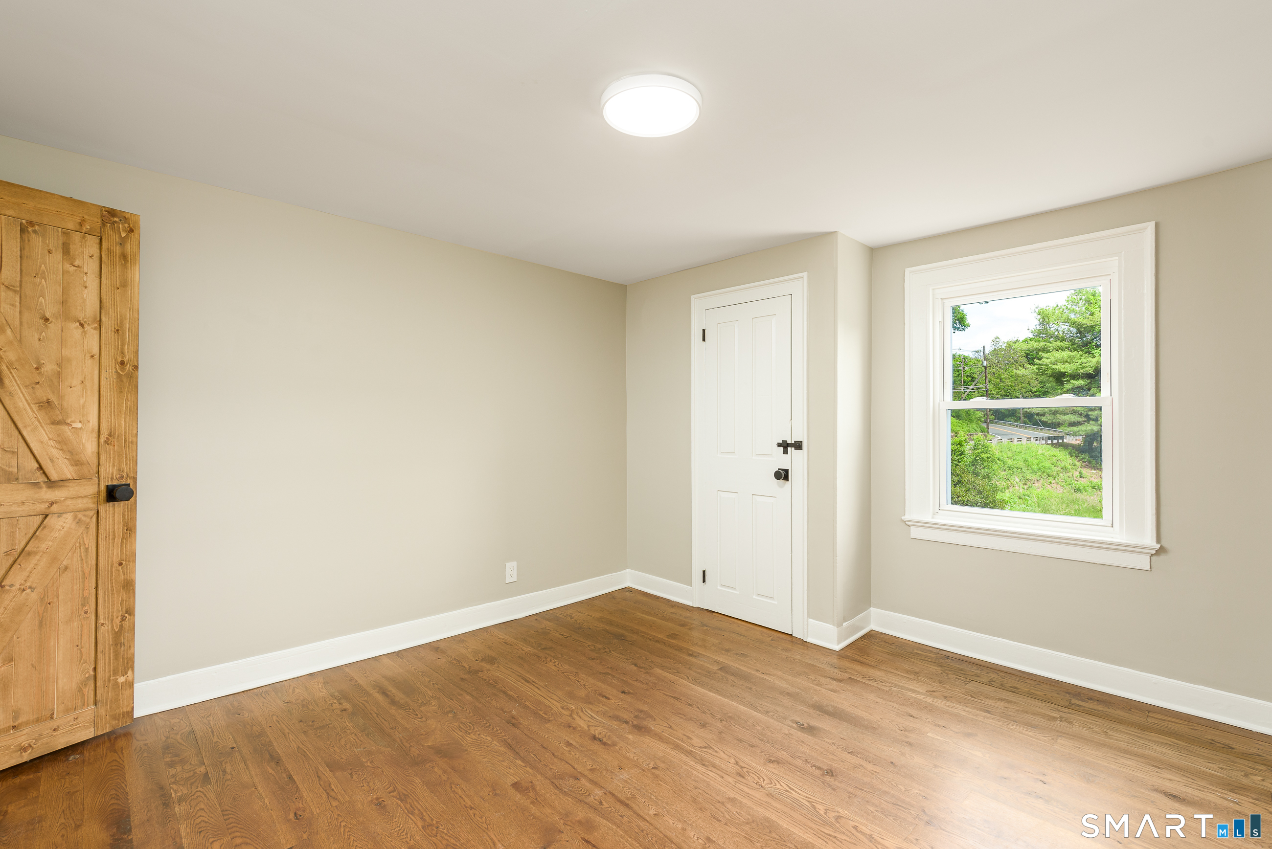 560 Manchester Road Glastonbury, CT 06033 - Photo 24 of 38