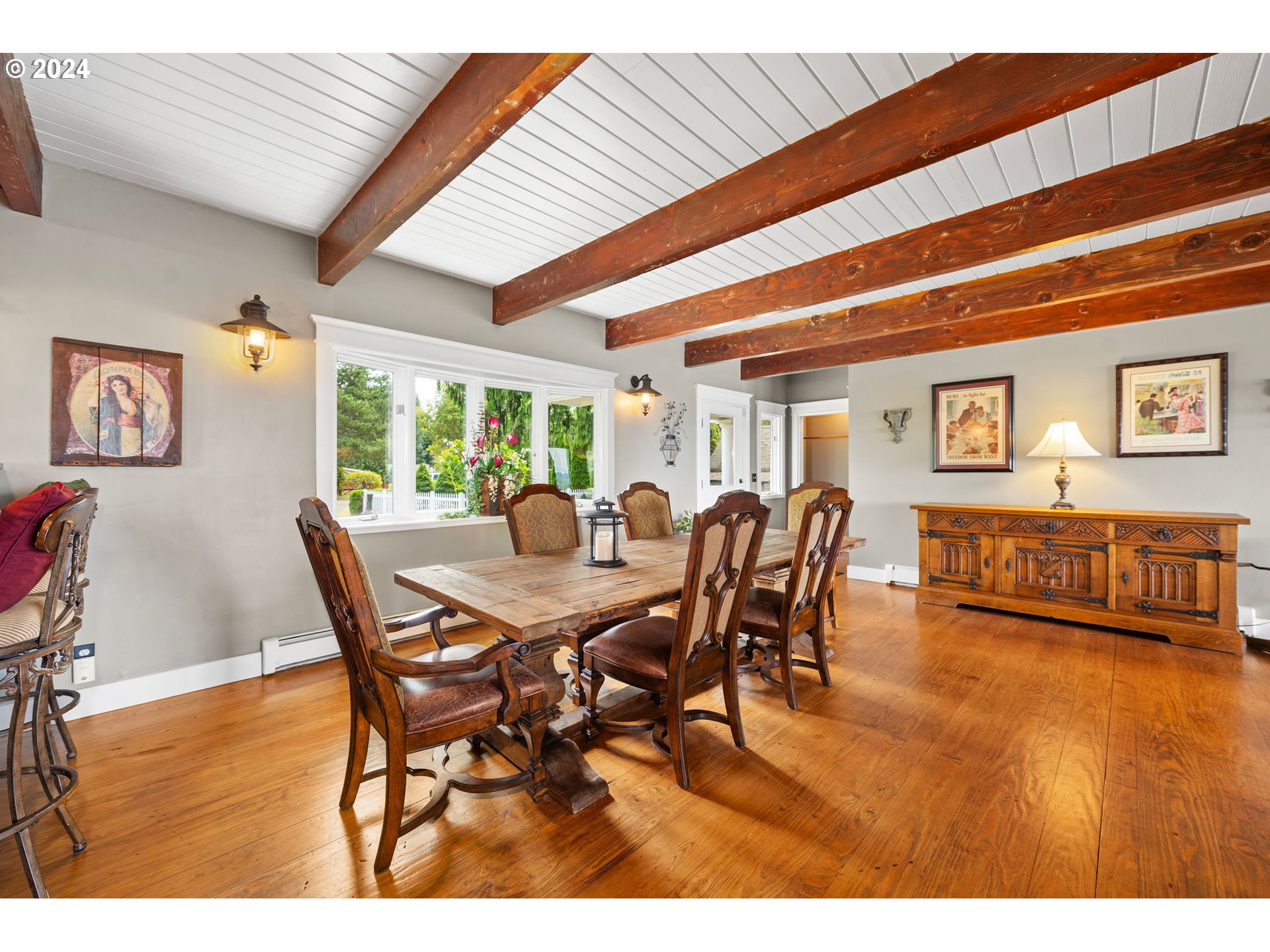 92992 Labeck Road Astoria, OR 97103 - Photo 25 of 48 Dining Area