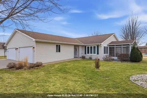 $259,900 | 1399 West South Park Avenue, Oshkosh, WI 54902