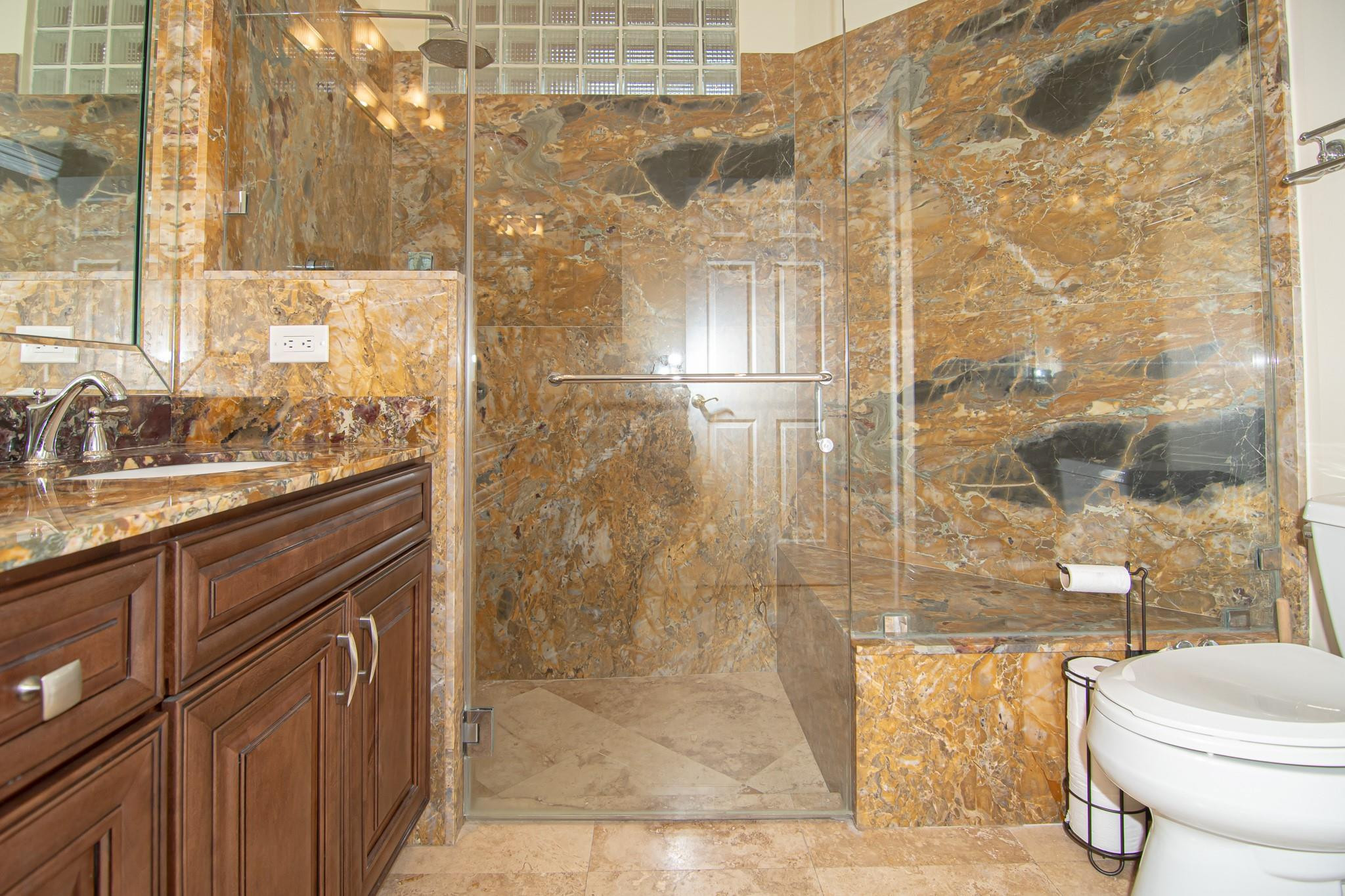 8410 Brussels Way Boca Raton, FL 33434 - Photo 20 of 69 LUXURIOUS MASTER BATHROOM