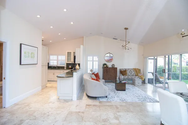 $6,500 | 8410 Brussels Way, Boca Raton, FL 33434