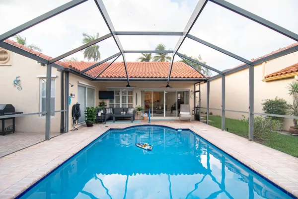 $6,500 | 8410 Brussels Way, Boca Raton, FL 33434
