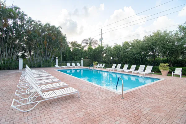 $6,500 | 8410 Brussels Way, Boca Raton, FL 33434