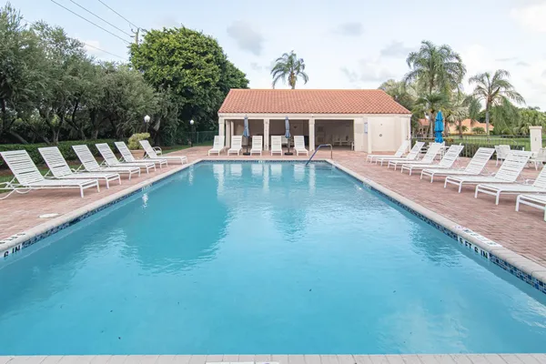 $6,500 | 8410 Brussels Way, Boca Raton, FL 33434