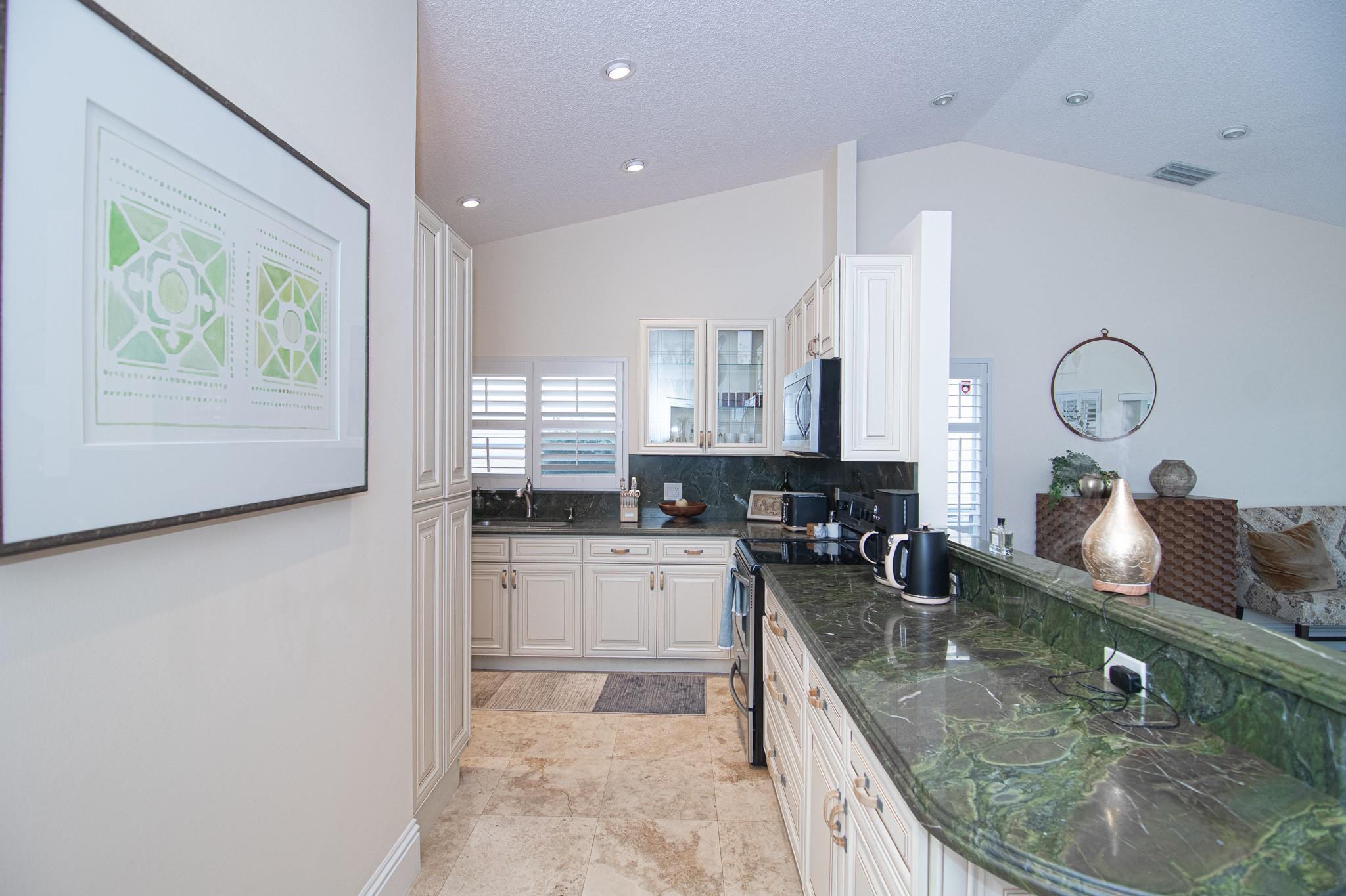 8410 Brussels Way Boca Raton, FL 33434 - Photo 6 of 69 Photo 3