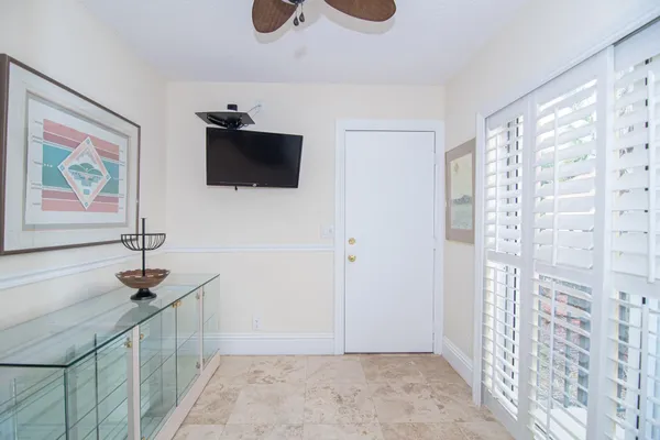 $6,500 | 8410 Brussels Way, Boca Raton, FL 33434