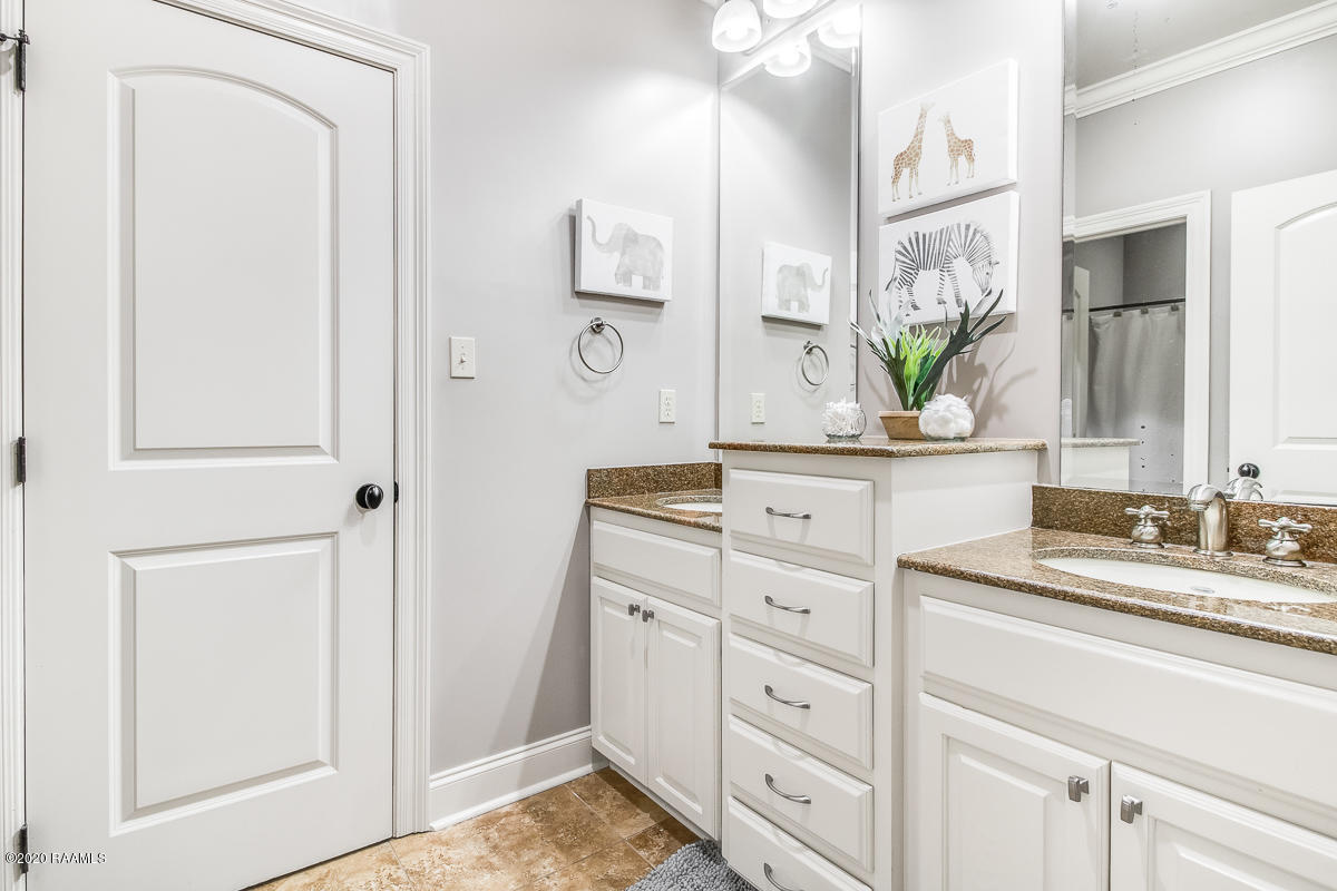 1344 H Duchamp Road Broussard, LA 70518 - Photo 31 of 50 Gallery Image 31