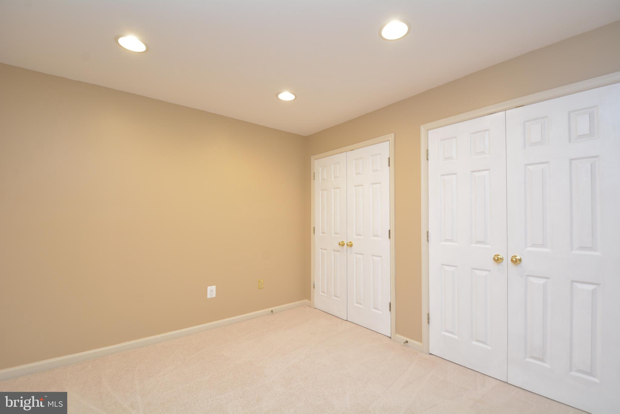 6153 Deer Ridge Trail Springfield, VA 22150 - Photo 45 of 58 Bedroom