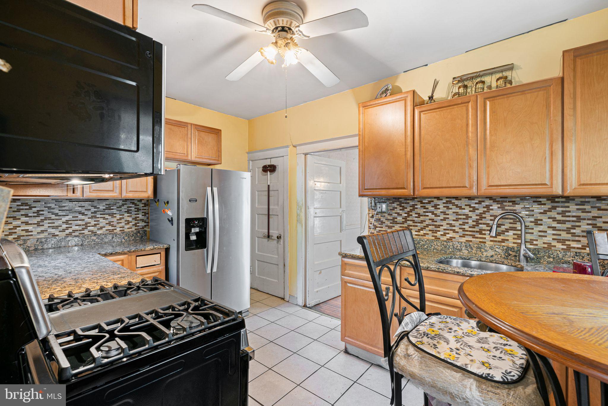 305 Vernon Road Philadelphia, PA 19119 - Photo 4 of 15 Gallery Image 4