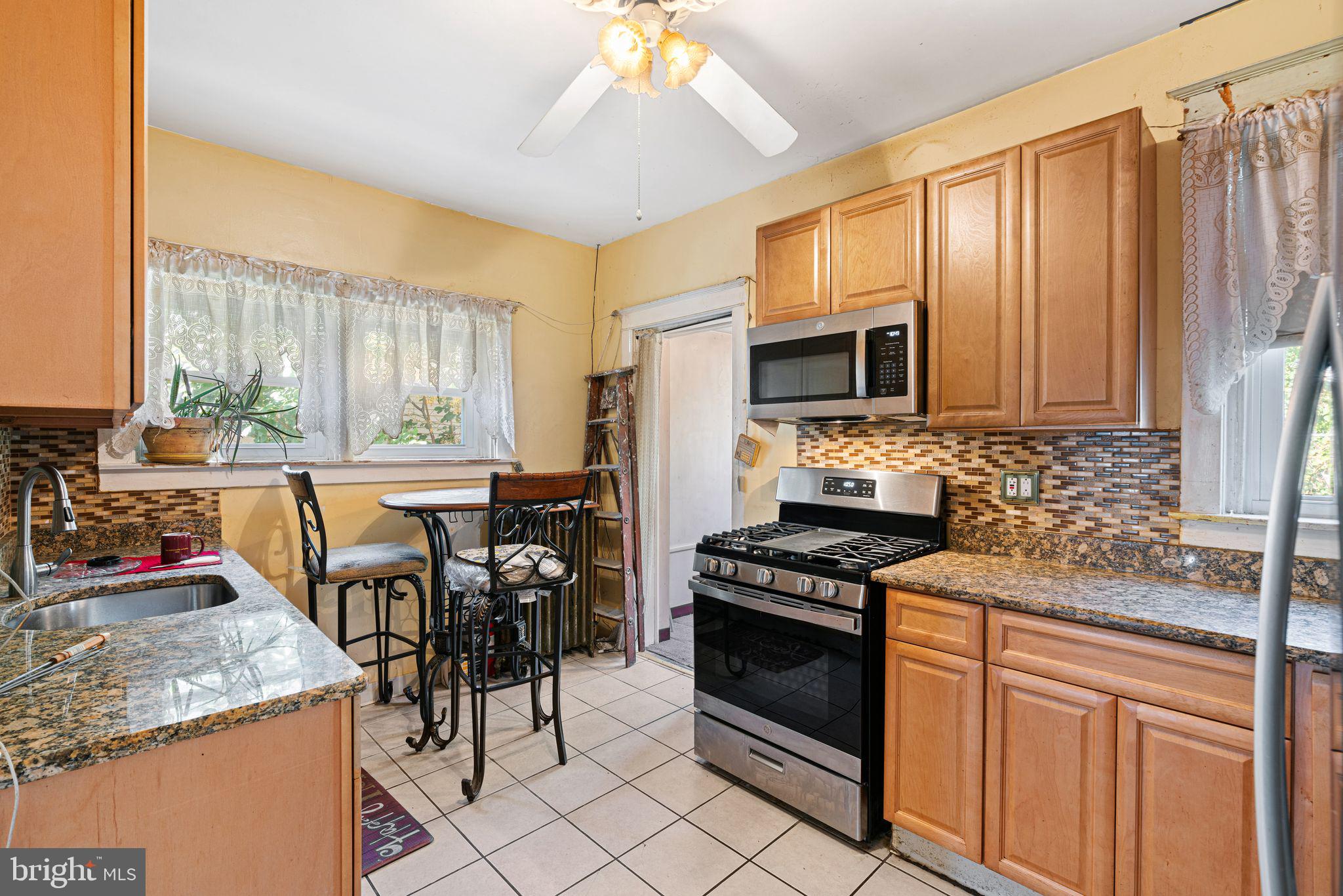 305 Vernon Road Philadelphia, PA 19119 - Photo 5 of 15 Gallery Image 5