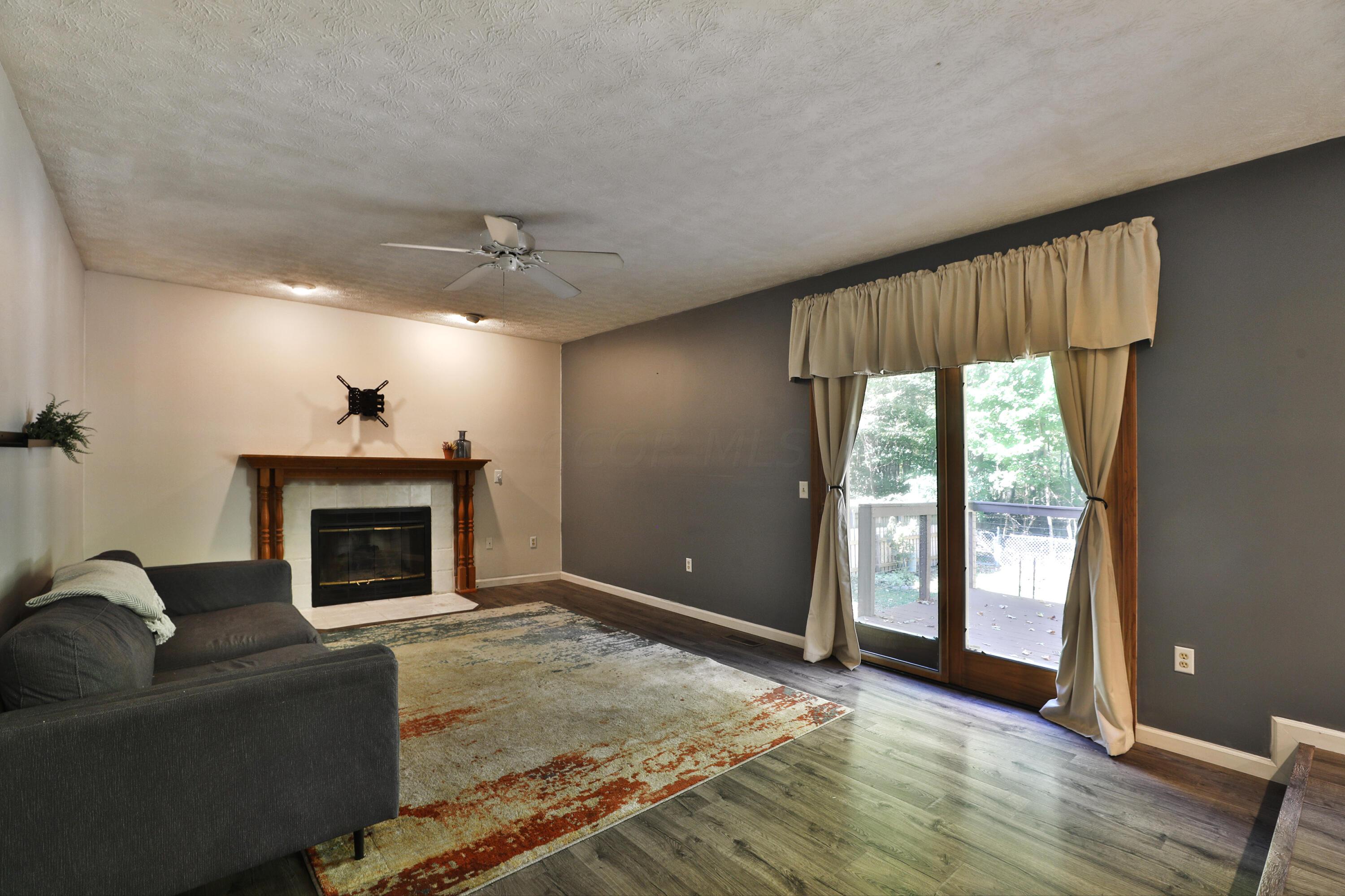 803 Lindenhaven Road Columbus, OH 43230 - Photo 16 of 53 Family Room