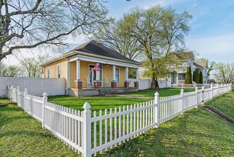 $515,000 | 1512 Meridian Street, Nashville, TN 37207