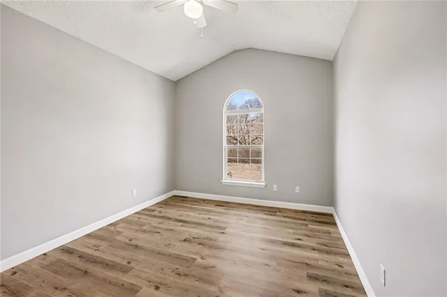 $245,000 | 15963 South Crestview Drive, Olathe, KS 66062