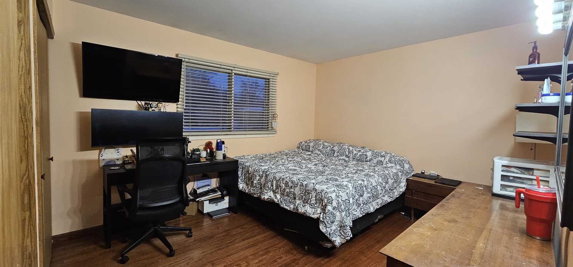 968 Coventry Lane Crystal Lake, IL 60014 - Photo 3 of 20