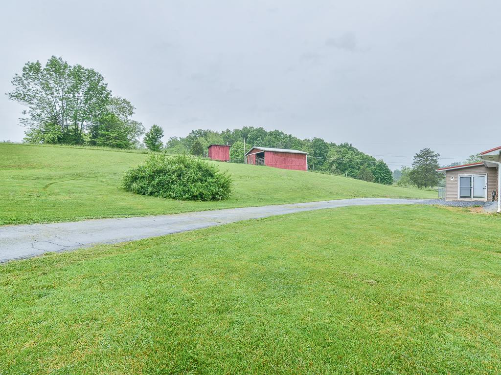 608 Walnut Grove Road Bluff City, TN 37618 - Photo 31 of 36 Photo 31