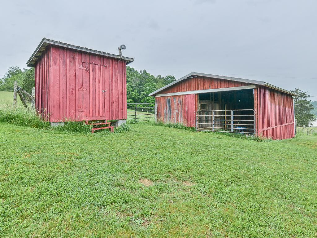 608 Walnut Grove Road Bluff City, TN 37618 - Photo 33 of 36 Photo 33