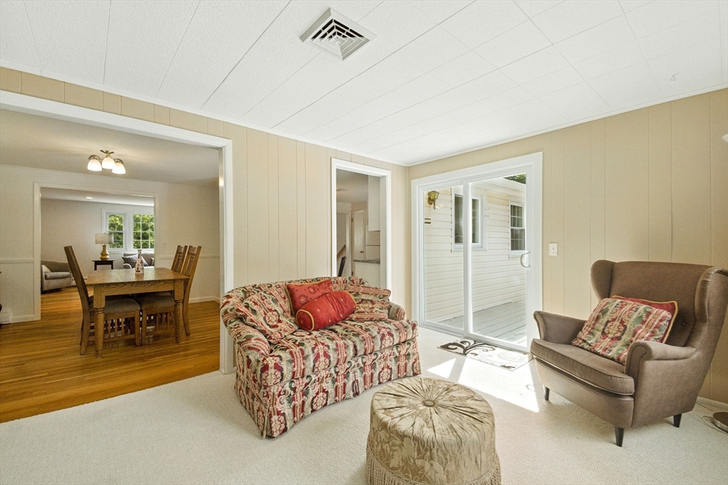 5 Brookside Circle Acton, MA 01720 - Photo 10 of 42