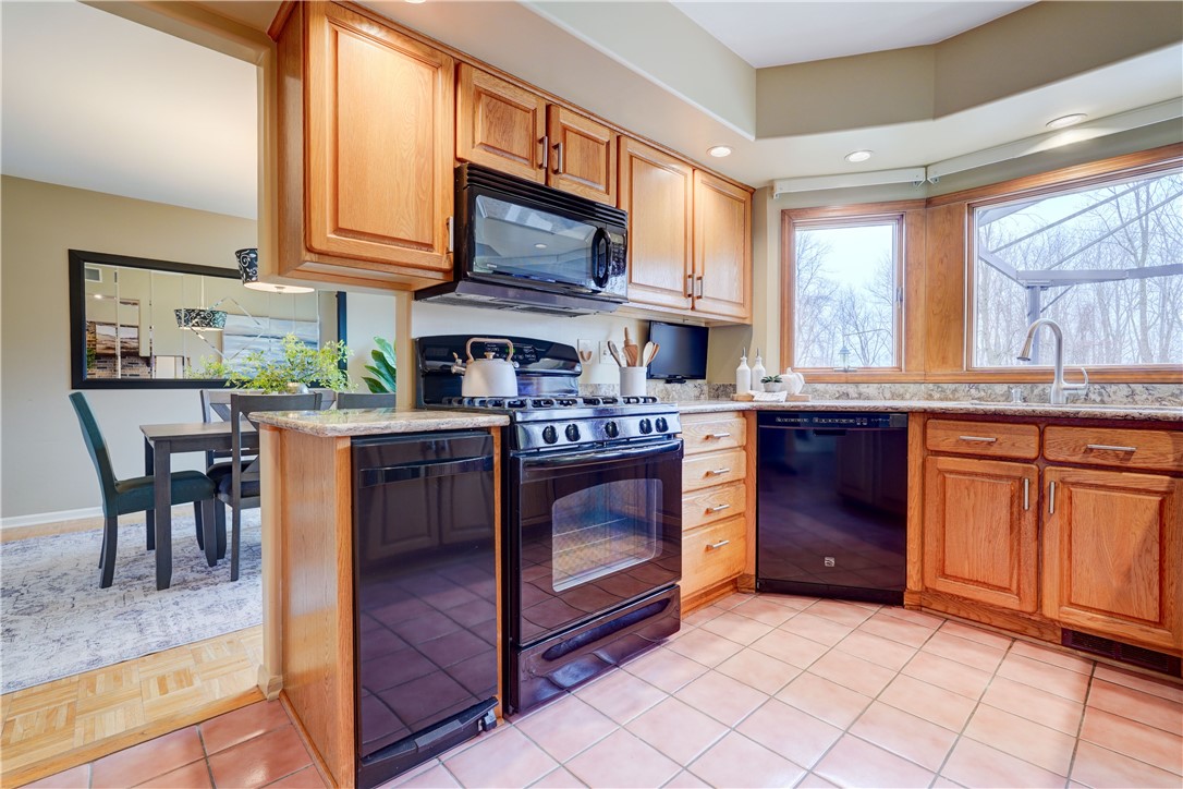 94 Long Pond Road Greece, NY 14612 - Photo 17 of 50