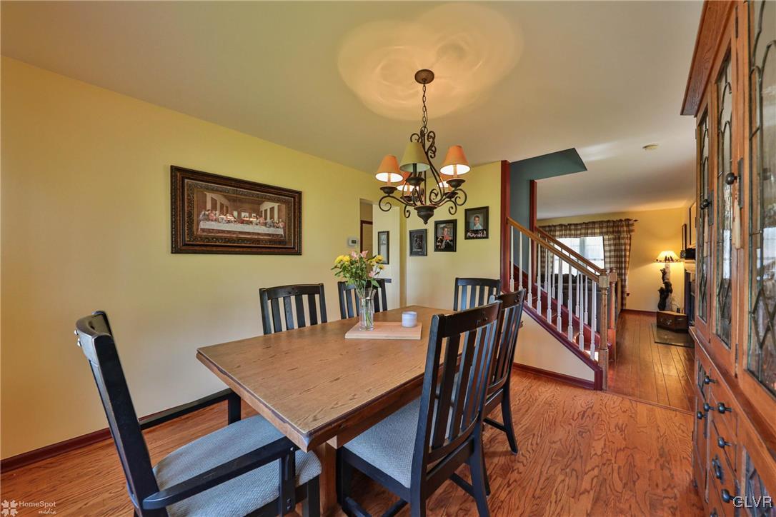 149 Forest Line Road Easton, PA 18045 - Photo 9 of 25 Notice easy flow of traffic on the first floor.