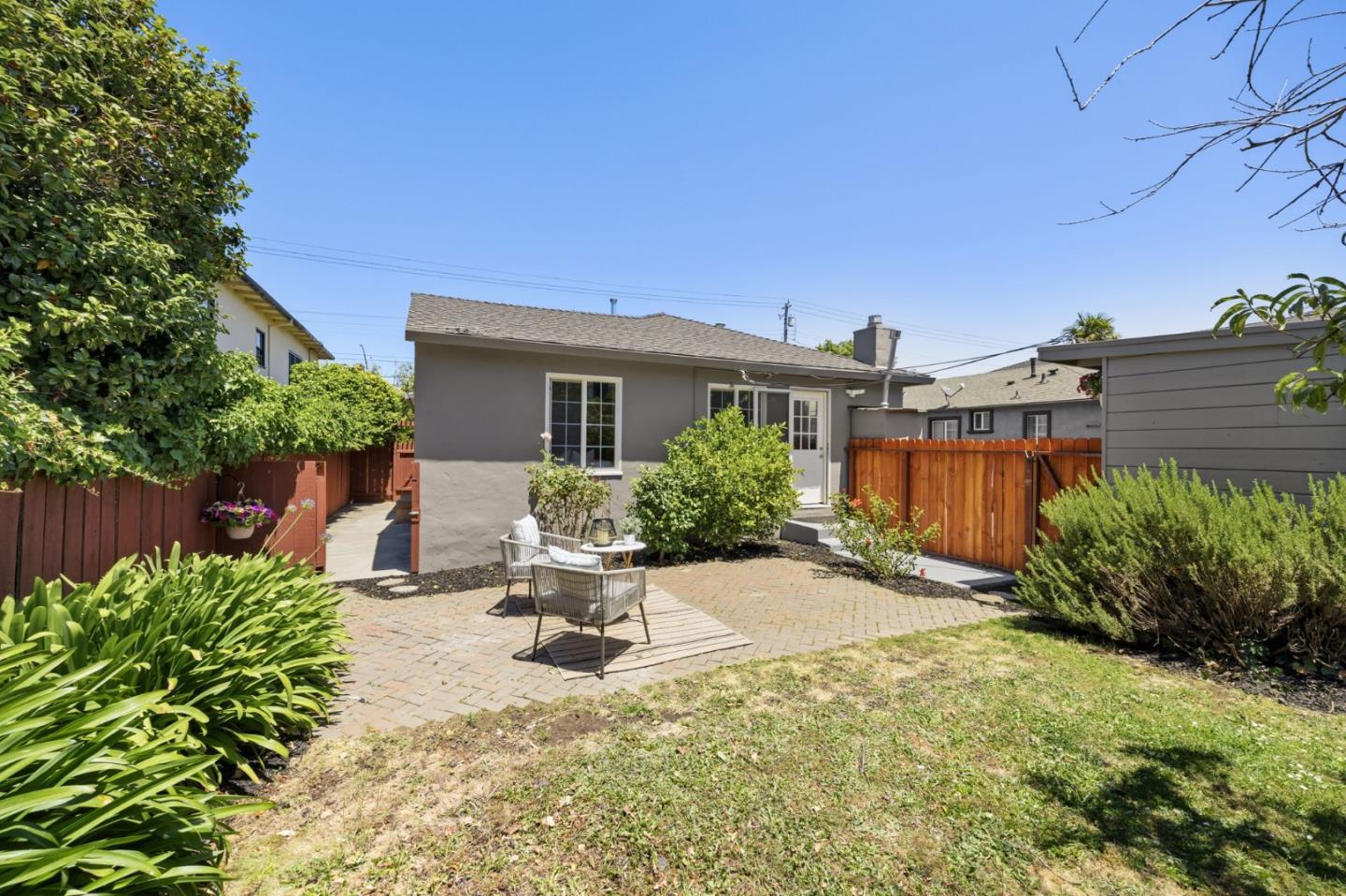 545 Rollins Road Burlingame, CA 94010 - Photo 25 of 38
