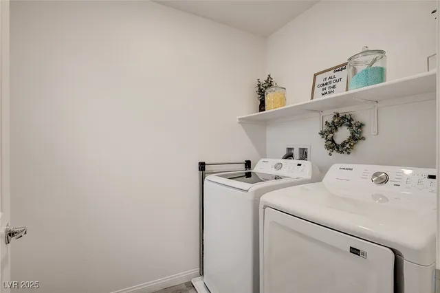 $399,999 | 2755 Atomic Tangerine Way, Unit 3, Las Vegas, NV 89183