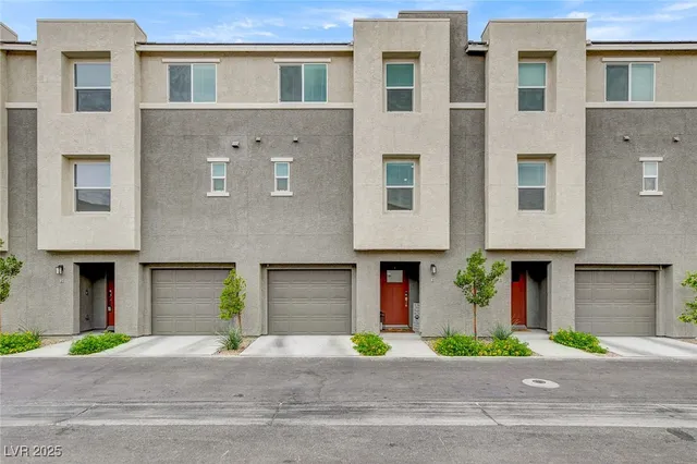$399,999 | 2755 Atomic Tangerine Way, Unit 3, Las Vegas, NV 89183