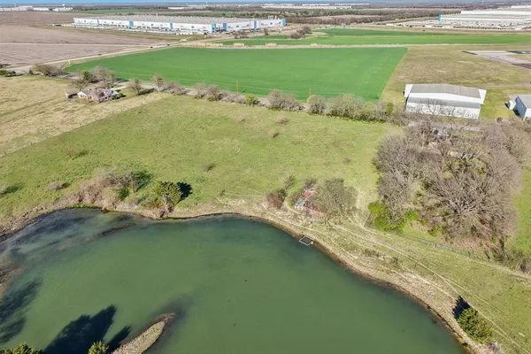 $1,300,000 | 611 Ferris Road, Lancaster, TX 75146