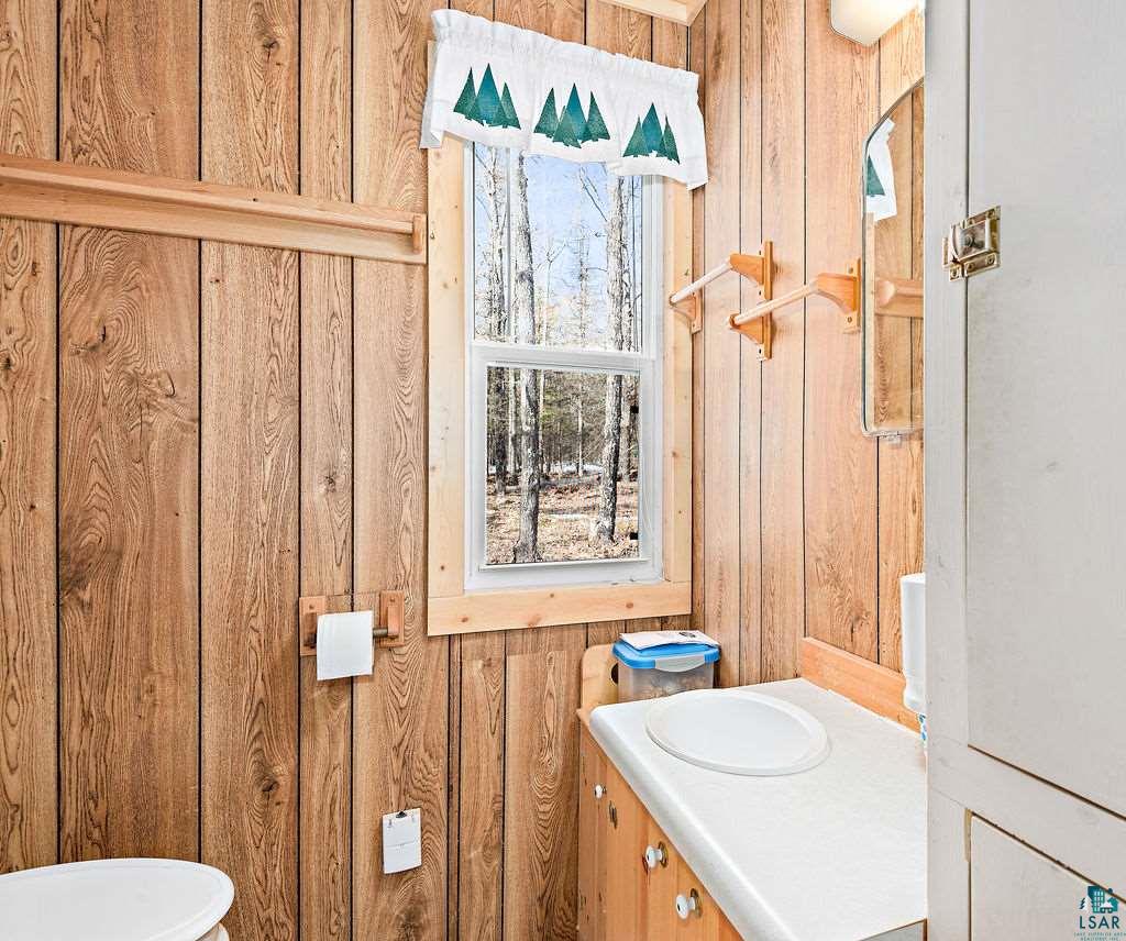 2109 Big Rock Road Two Harbors, MN 55616 - Photo 17 of 28