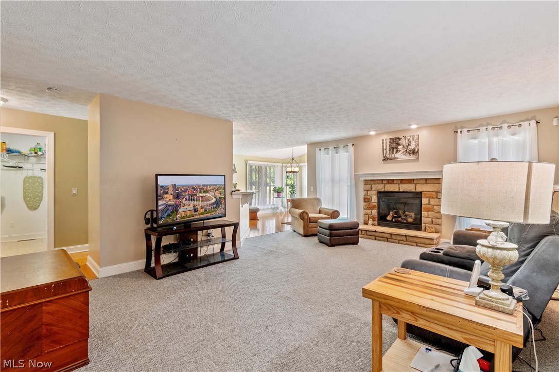 4764 Sherman Road Kent, OH 44240 - Photo 2 of 25 Gallery Image 2