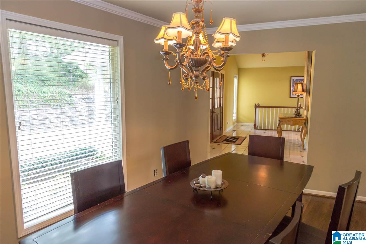 105 West Sunset Boulevard Oneonta, AL 35121 - Photo 13 of 47