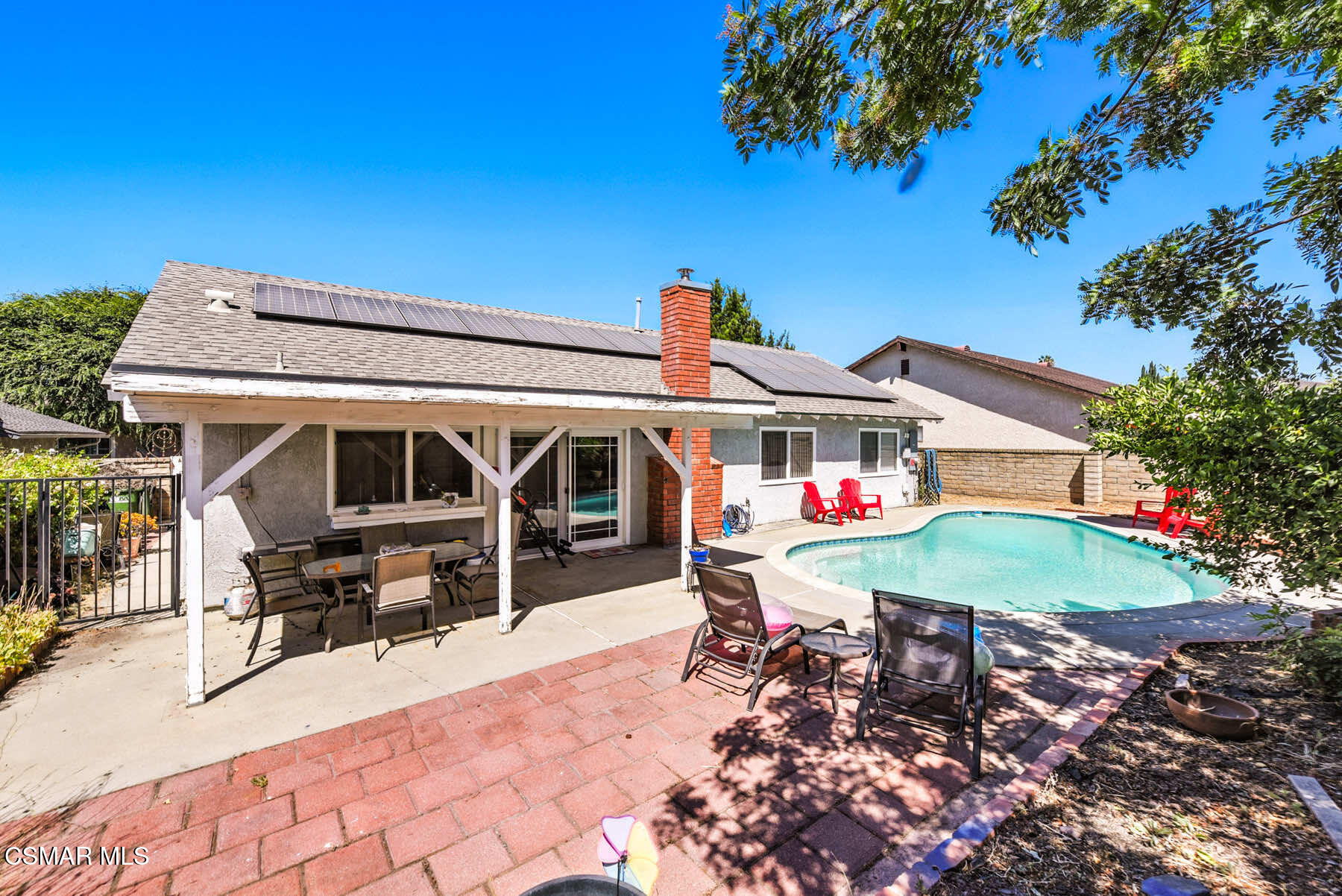2238 Connell Avenue Simi Valley, CA 93063 - Photo 18 of 26 an outdoor space with furniture