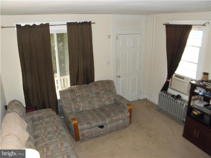 1304 Lancaster Avenue Reading, PA 19607 - Photo 2 of 8 Family Room