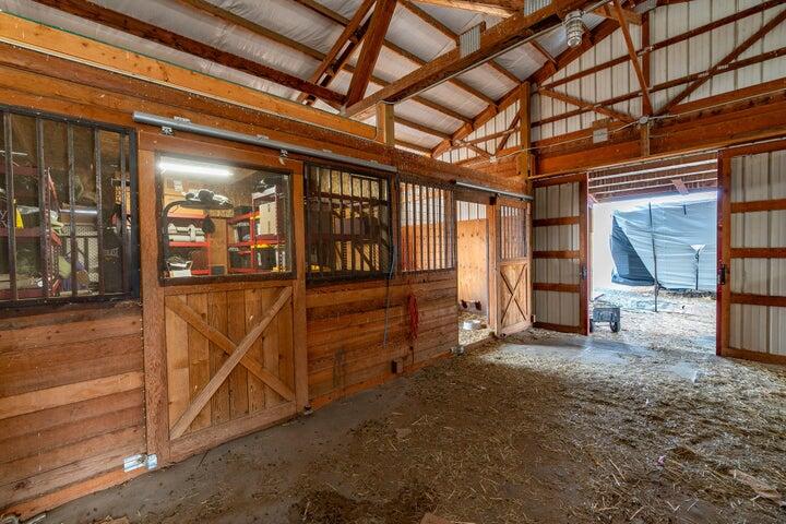 13302 Shumway Road Powell Butte, OR 97753 - Photo 36 of 51 sr33