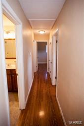 8401 Rockspring Drive St. Louis, MO 63123 - Photo 15 of 19 Gallery Image 15