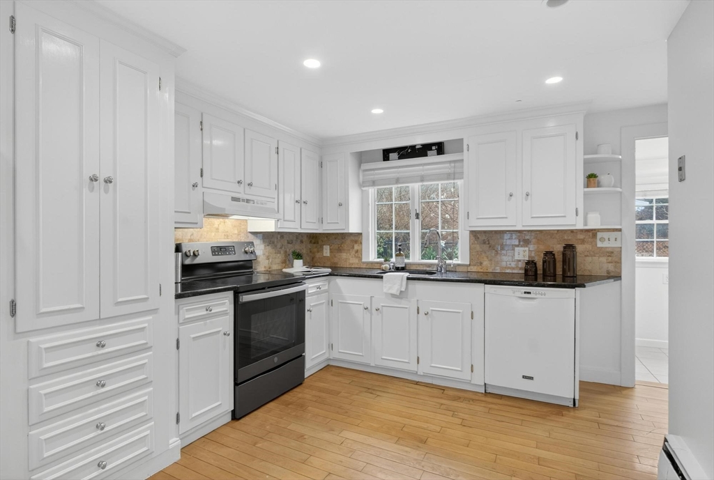 1785 Great Pond Road North Andover, MA 01845 - Photo 18 of 38