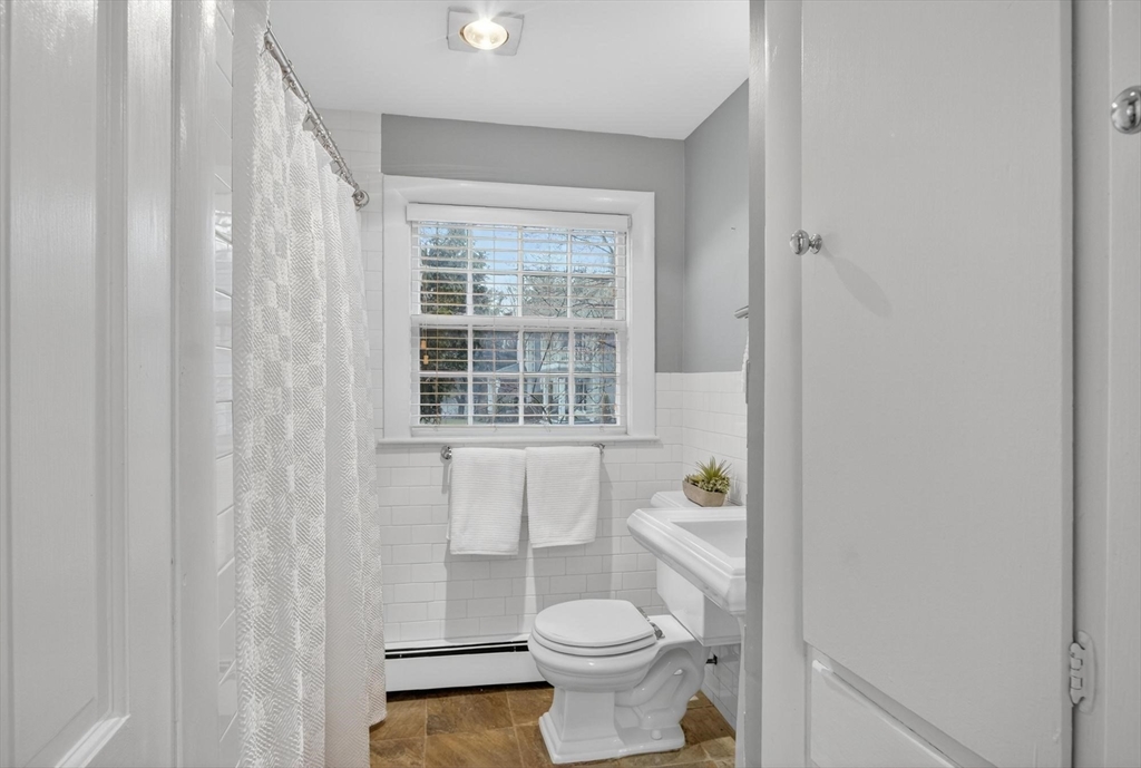 1785 Great Pond Road North Andover, MA 01845 - Photo 28 of 38