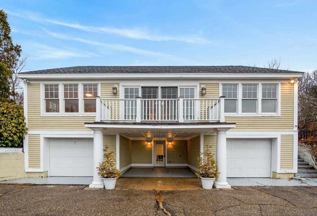 1785 Great Pond Road North Andover, MA 01845 - Photo 4 of 38