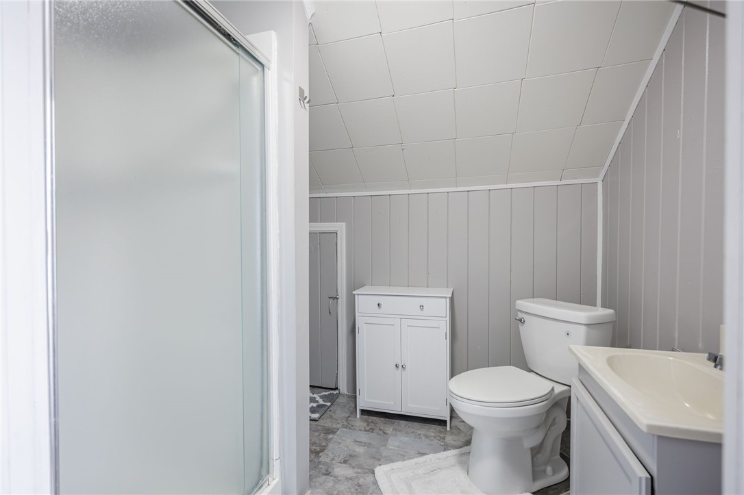 189 Cinnabar Road Irondequoit, NY 14617 - Photo 23 of 31