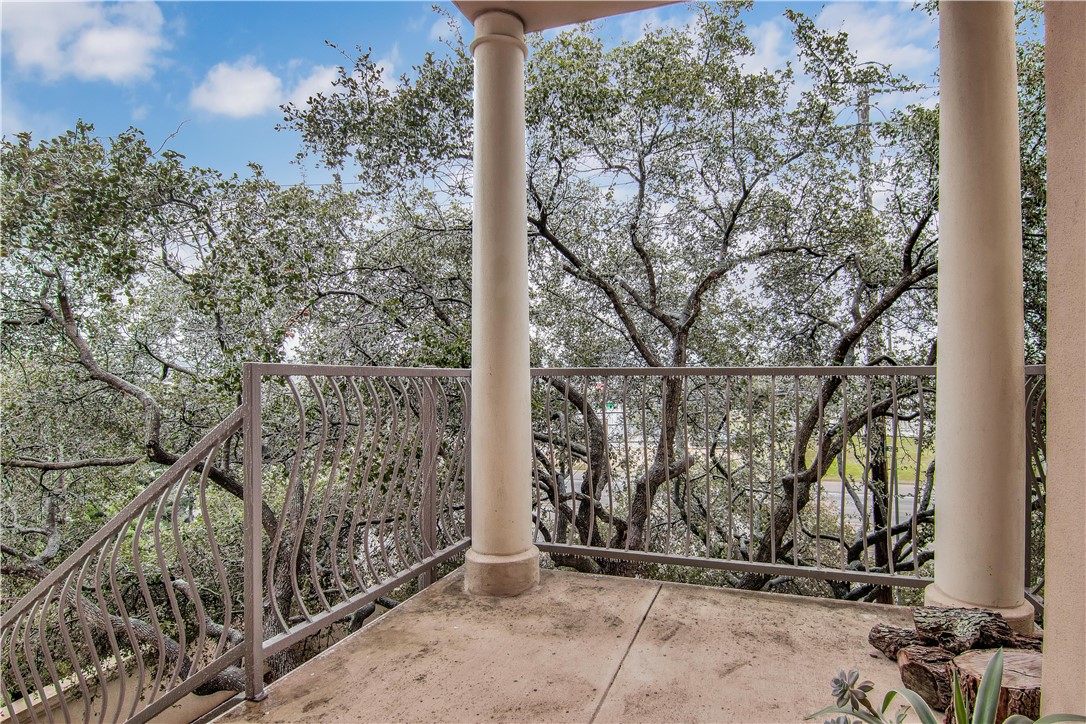 2918 Ranch Road 620 North, Unit W222 Austin, TX 78734 - Photo 23 of 30 a pathway with a yard